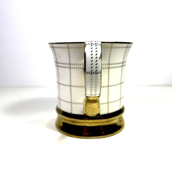 10 Strawberry Street Coffee Latte Mug White Metallic Gold Footed 12 oz - Picture 3 of 6